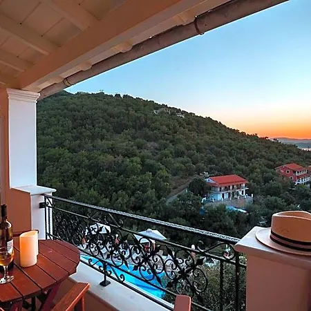 Hotel Nestoras 3*
