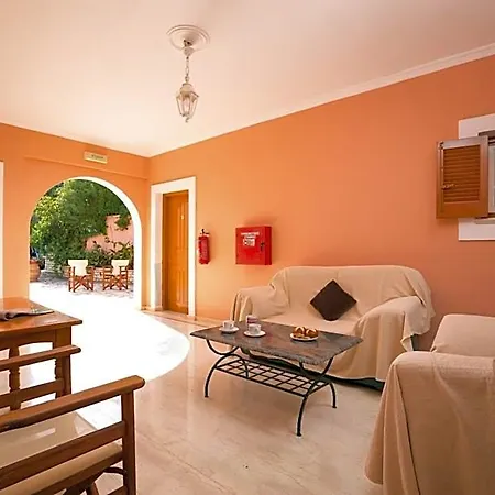 Nestoras Hotel Kassiopi