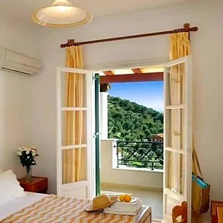 Hotel Nestoras